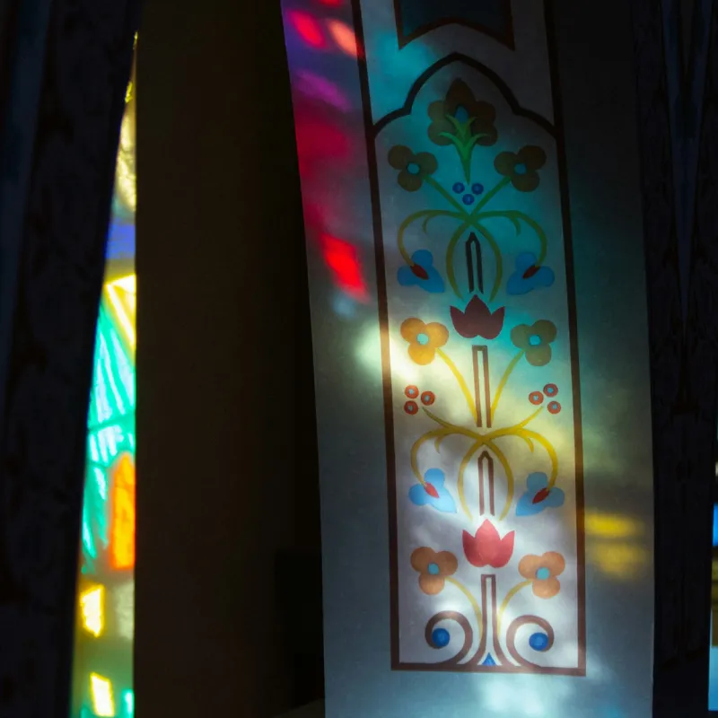 Kirchenfenster (Foto: Jacob Bentzinger - Unsplash) Kirchenfenster (Foto: Jacob Bentzinger - Unsplash)