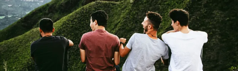 Männergruppe (Foto: Matheus Ferrero - Unsplash) Männergruppe (Foto: Matheus Ferrero - Unsplash)