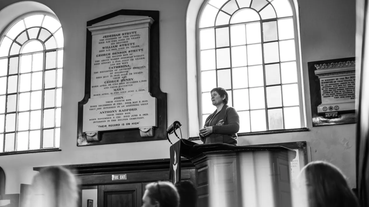 Predigt (Foto: Belper Unitarians – Unsplash) Predigt (Foto: Belper Unitarians – Unsplash)