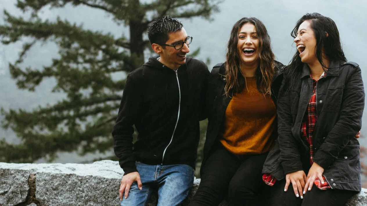 Freunde (Foto: Omar Lopez – Unsplash) Freunde (Foto: Omar Lopez – Unsplash)