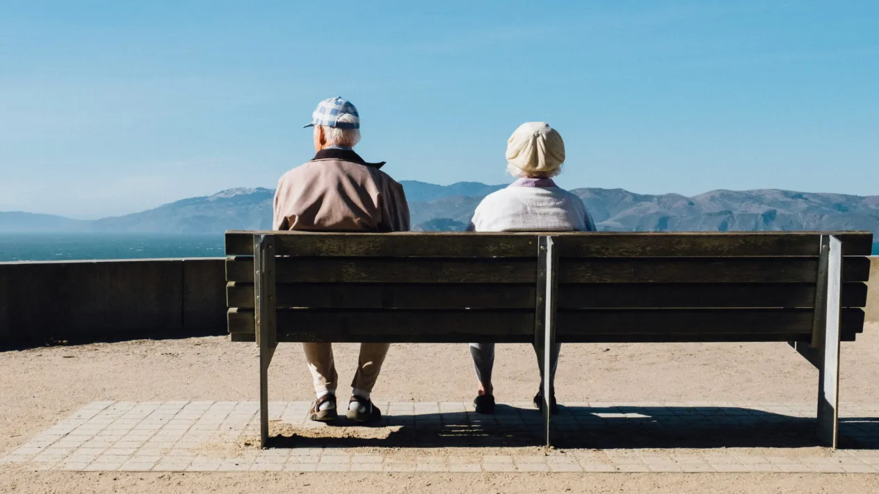 Senioren (Foto: Matt Bennett – Unsplash) Senioren (Foto: Matt Bennett – Unsplash)